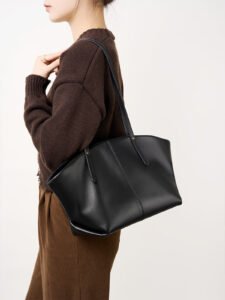 Genuine leather large capacity tote bag - Image 5