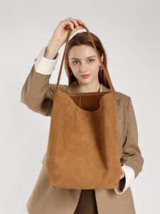 Large capacity suede tote bag - Image 6