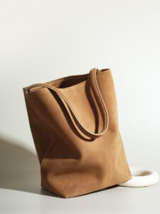 Large capacity suede tote bag - Image 7